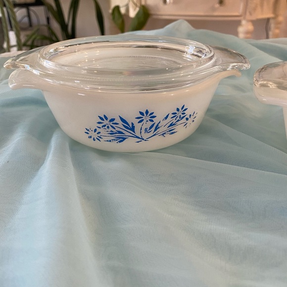 VINTAGE FIRE KING HOCKING CASSEROLE DISHES - Picture 4 of 6